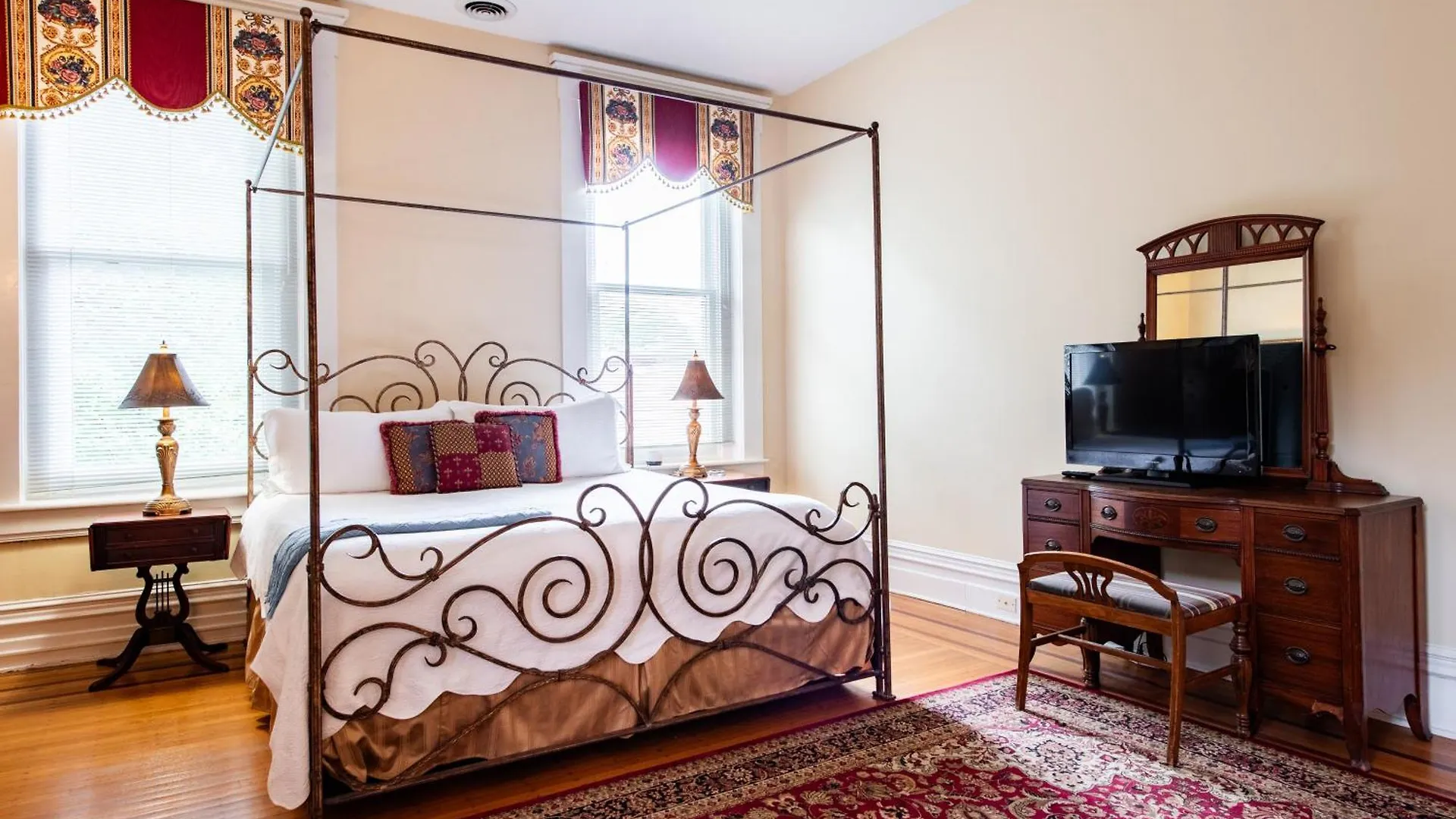Dupont Mansion Bed & Breakfast Louisville 0*,