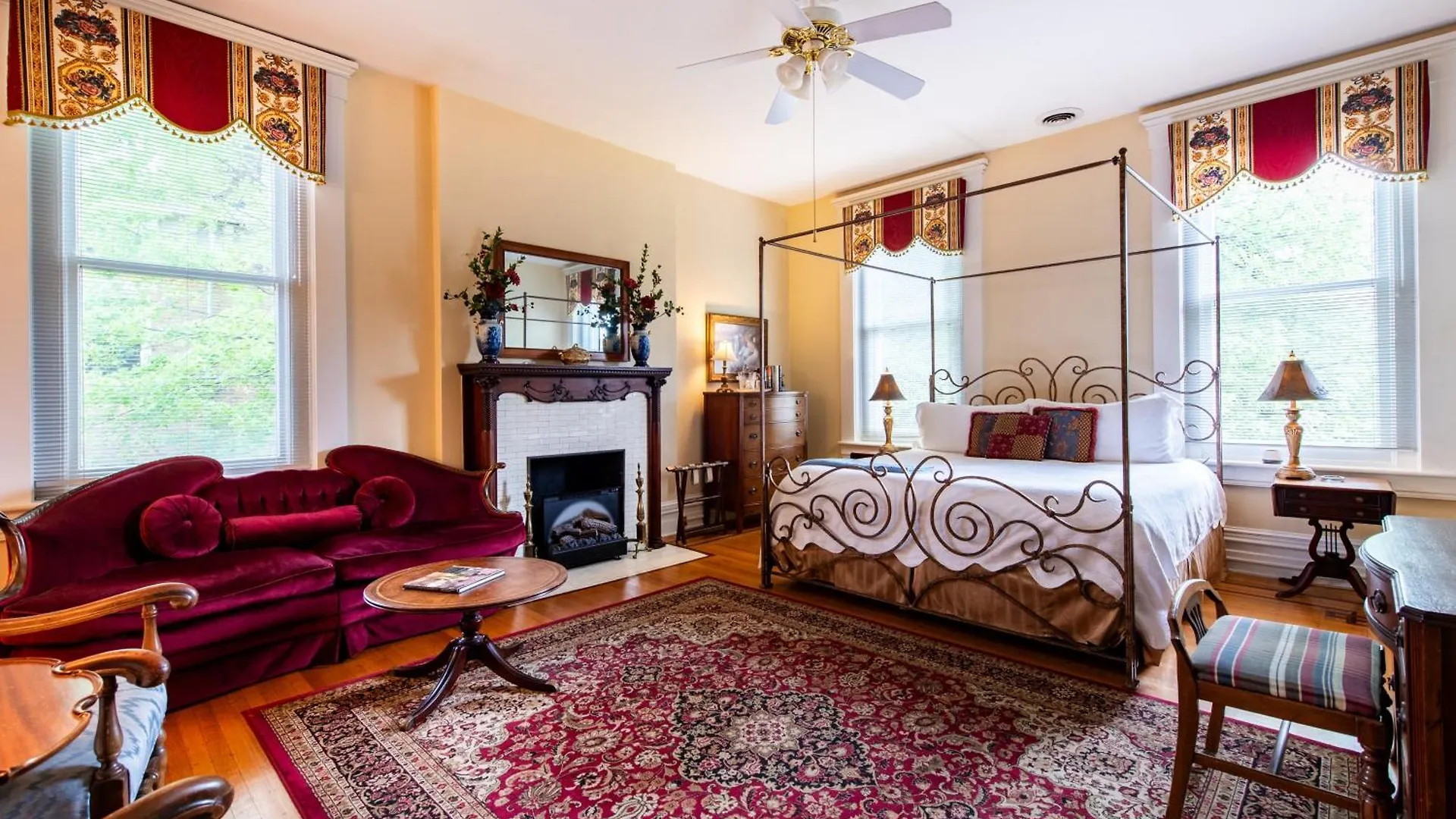 Dupont Mansion Bed & Breakfast Louisville