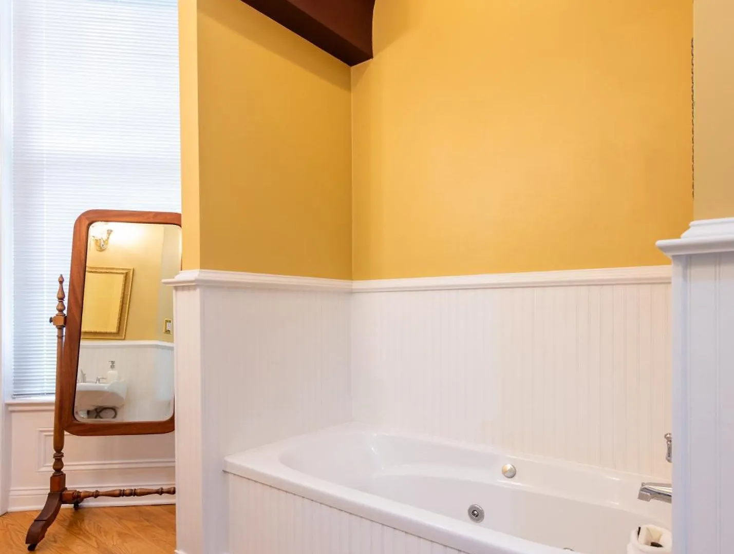 Dupont Mansion Bed & Breakfast Louisville United States