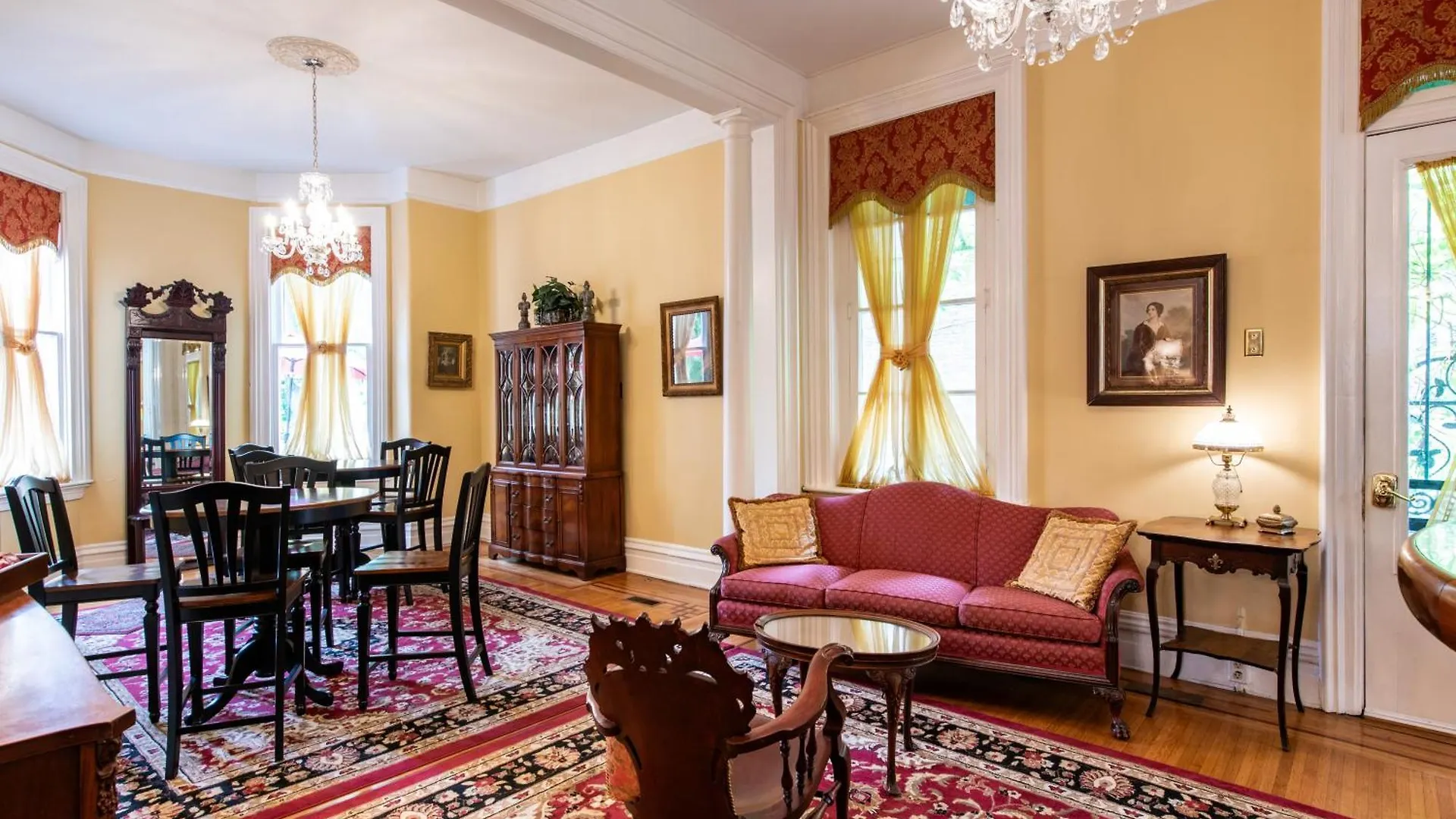 Dupont Mansion Bed & Breakfast Louisville United States