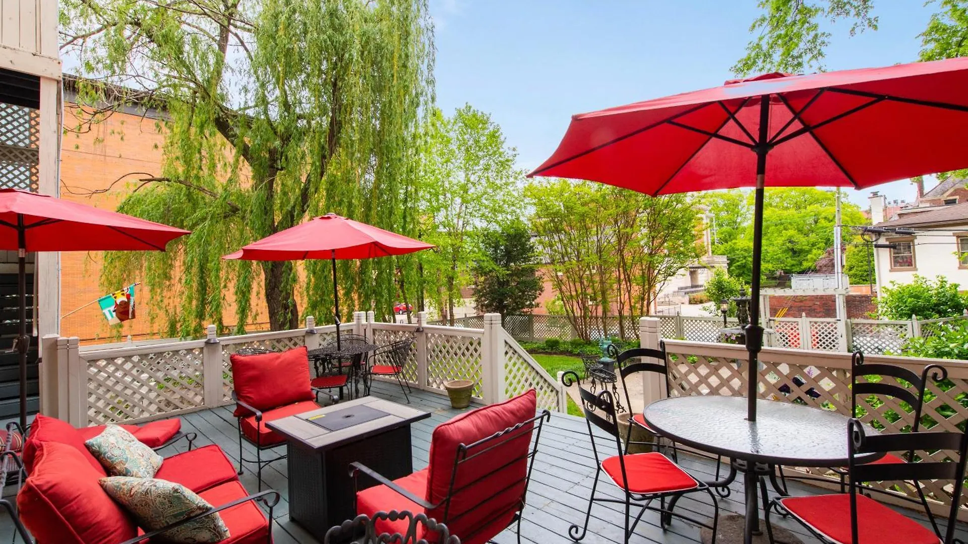 Dupont Mansion Bed & Breakfast Louisville